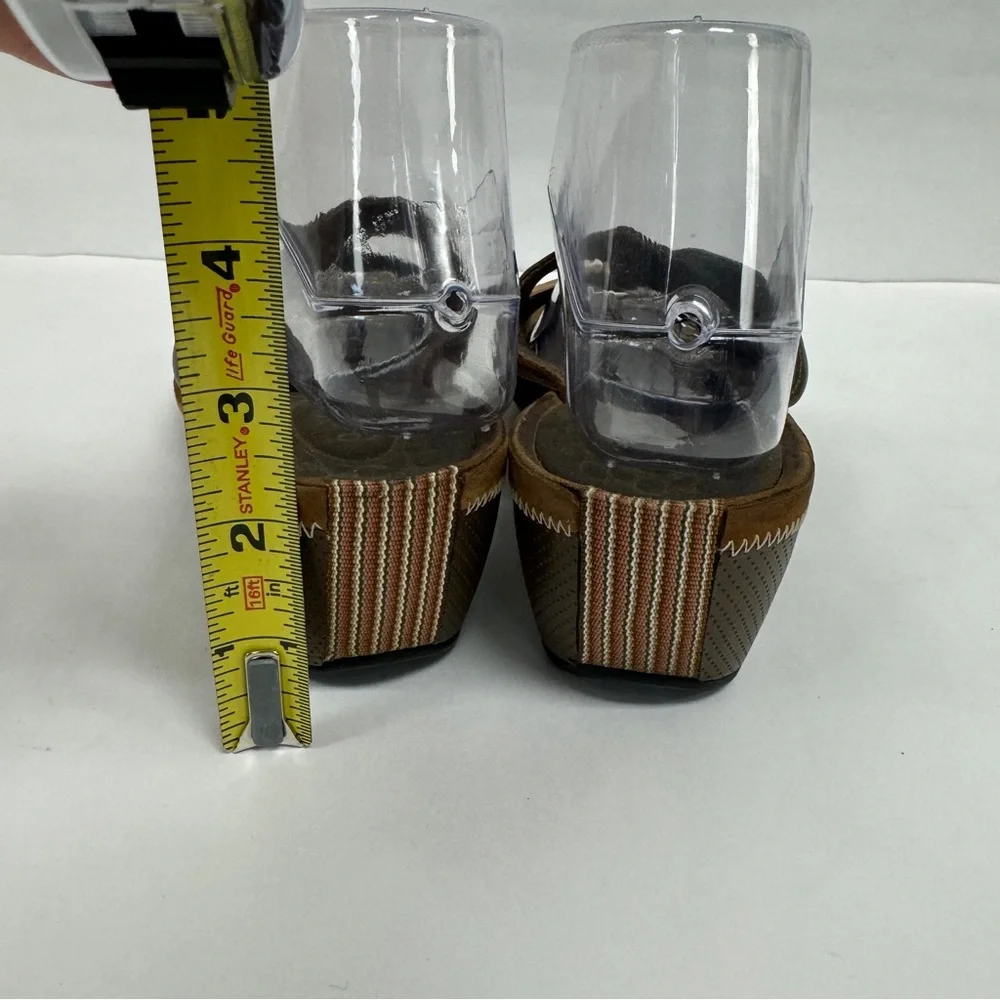 Clarks Privo‎ multi taupe brown wedge sandal size 8